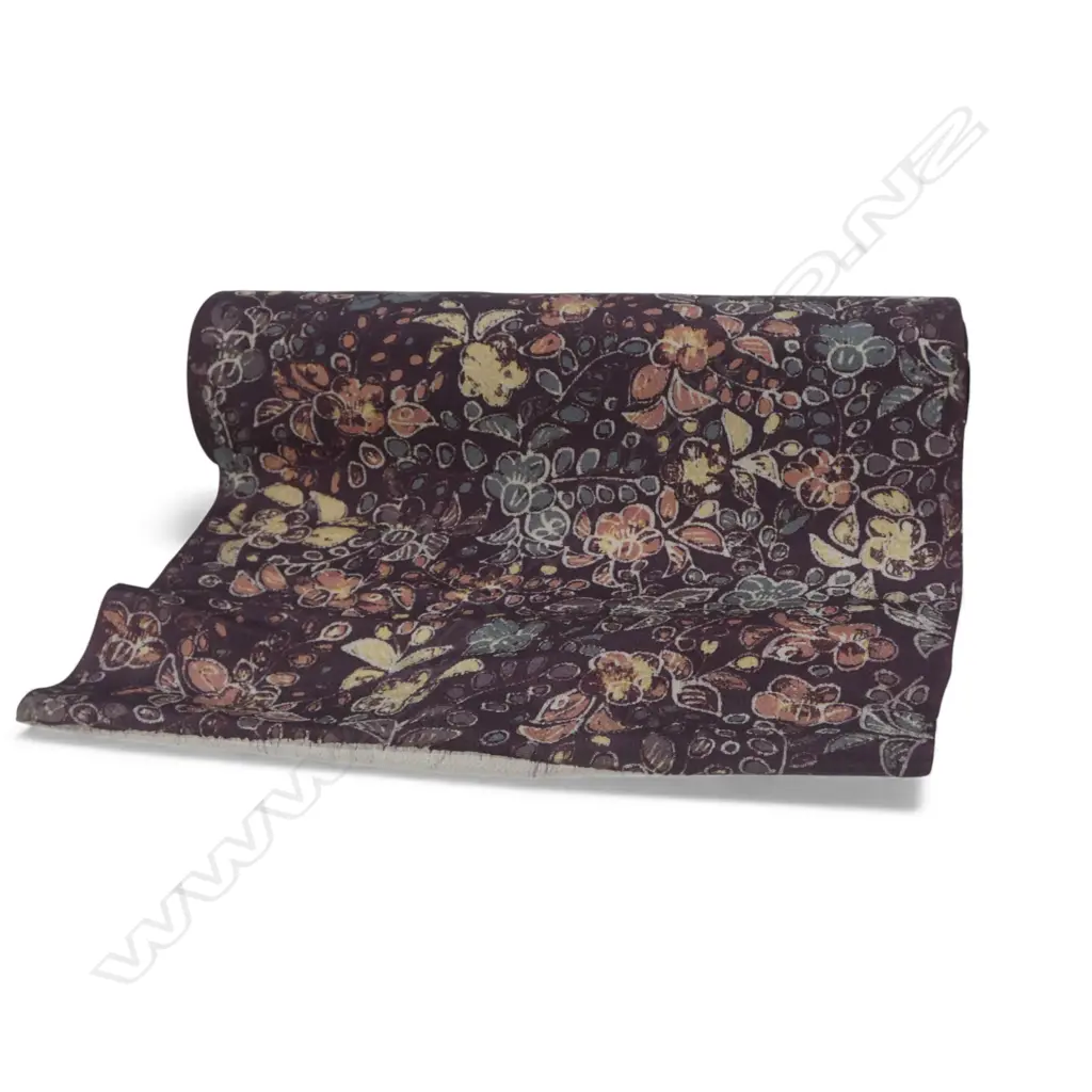 1980's NISHIJIN TEXTILE (Kyoto) JAPANESE ROLL OF PATTERNED SILK L.12m. W.360mm. New old stock floral on purple tone Image 1++