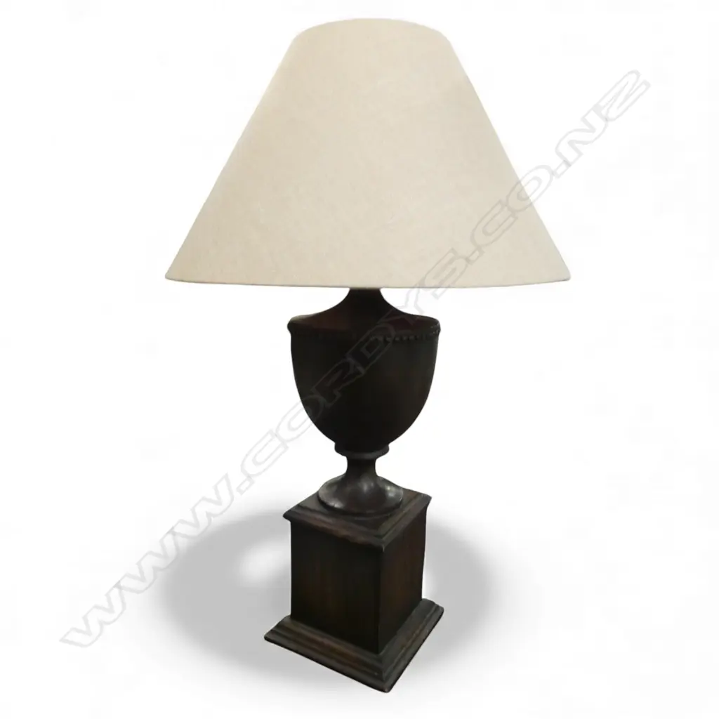 WOODEN TABLE LAMP H.650mm Image 1++