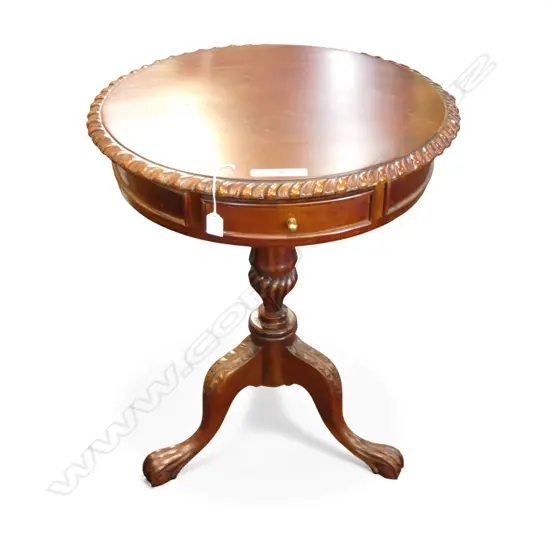 MAHOGANY SIDE TABLE H.760mm, 610mm dia