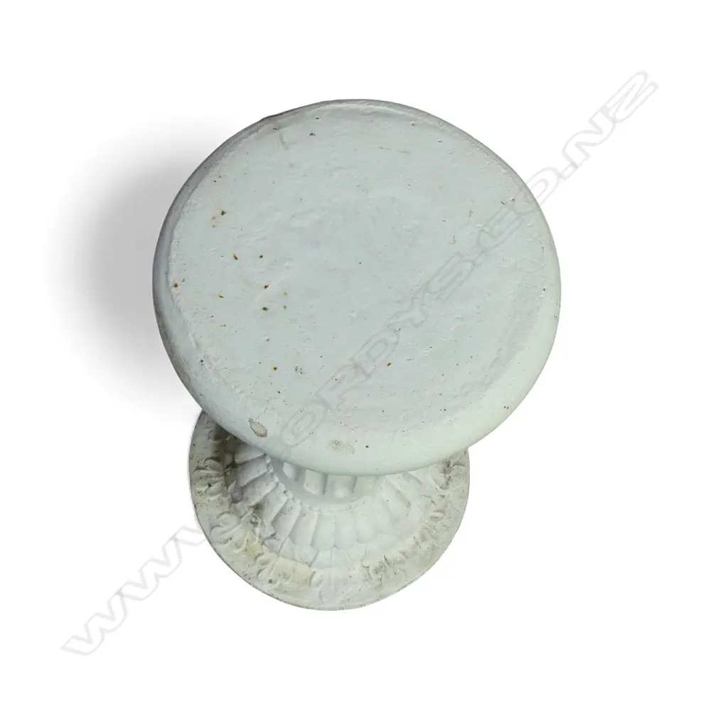 CONCRETE? GARDEN DECORATIVE COLUMN H.600mm Image 1++