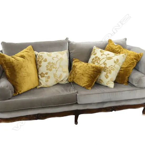 5X DESIGNER CUSHIONS FEATHER FILL INNERS LARGEST 550 X 550 mm