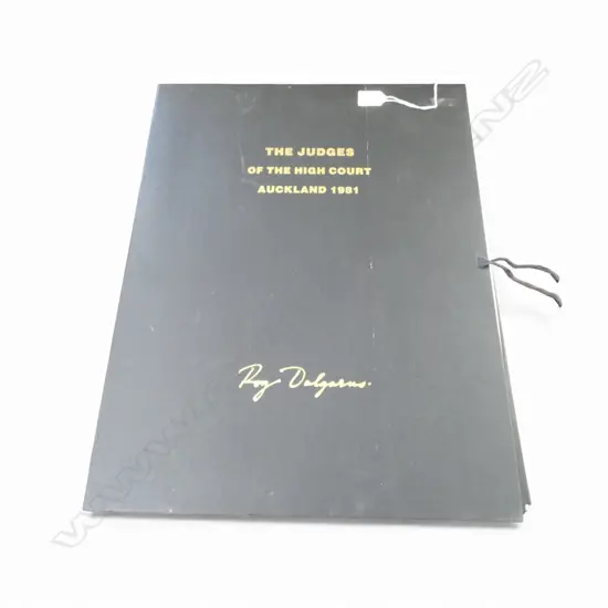 ROY DALGARNO 'THE JUDGES OF THE AUCKLAND HIGH COURT 1981' 9 ENGRAVINGS + COVER SHEET IN FOLIO A/P 520x400mm...