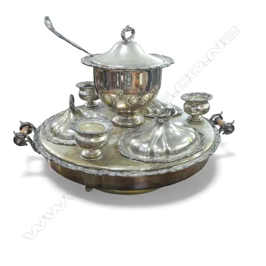 20thC LARGE SILVER PLATE COMPLEX TABLE CENTER PIECE / BAIN MARIE 580mm dia