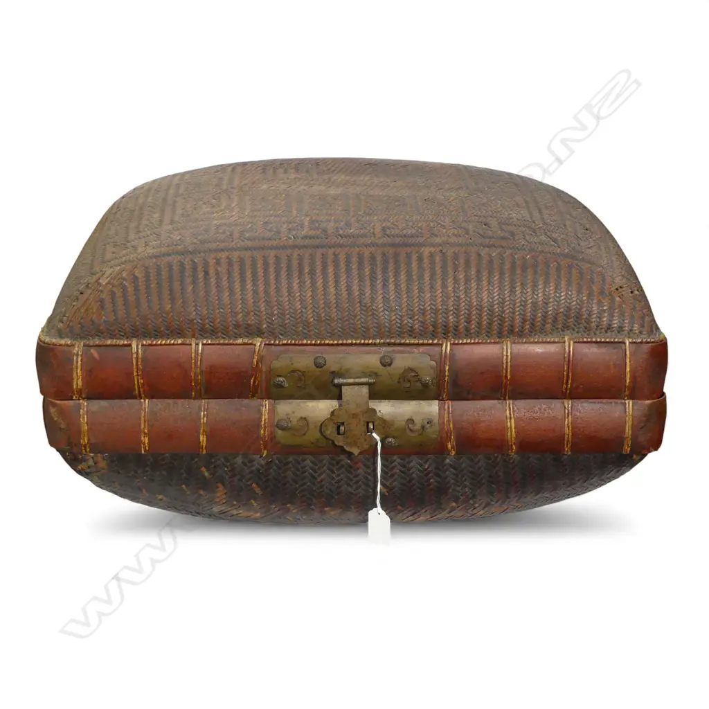 ORIENTAL WOVEN CANE SUITCASE W.570mm Image 1++