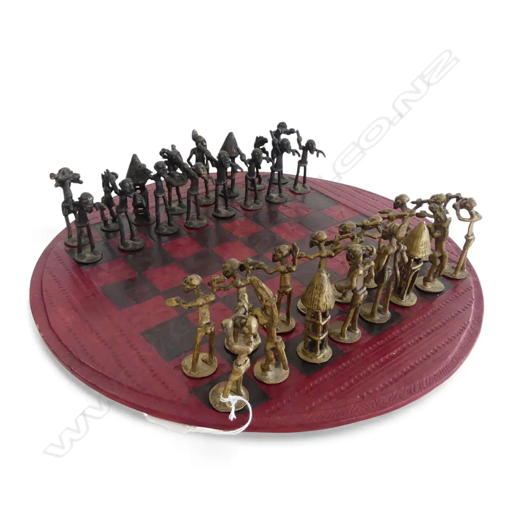 20thC BENIN BRONZE WORK CHESS PIECES + ROUND EMBOSSED LEATHER BOARD Dia.420mm Image 1++
