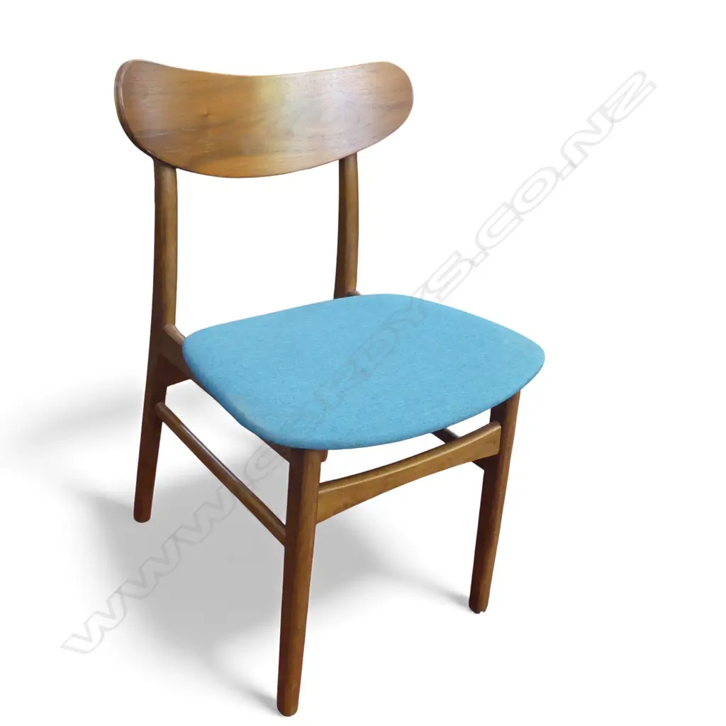 4 RETRO WOODEN DINING CHAIRS H.800 X 500MM Image 1++