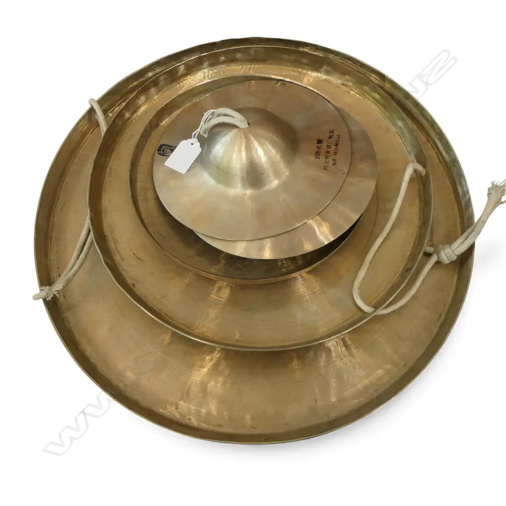 PR CYMBALS 180mm dia + 3 GONGS 215-380mm dia Image 1++
