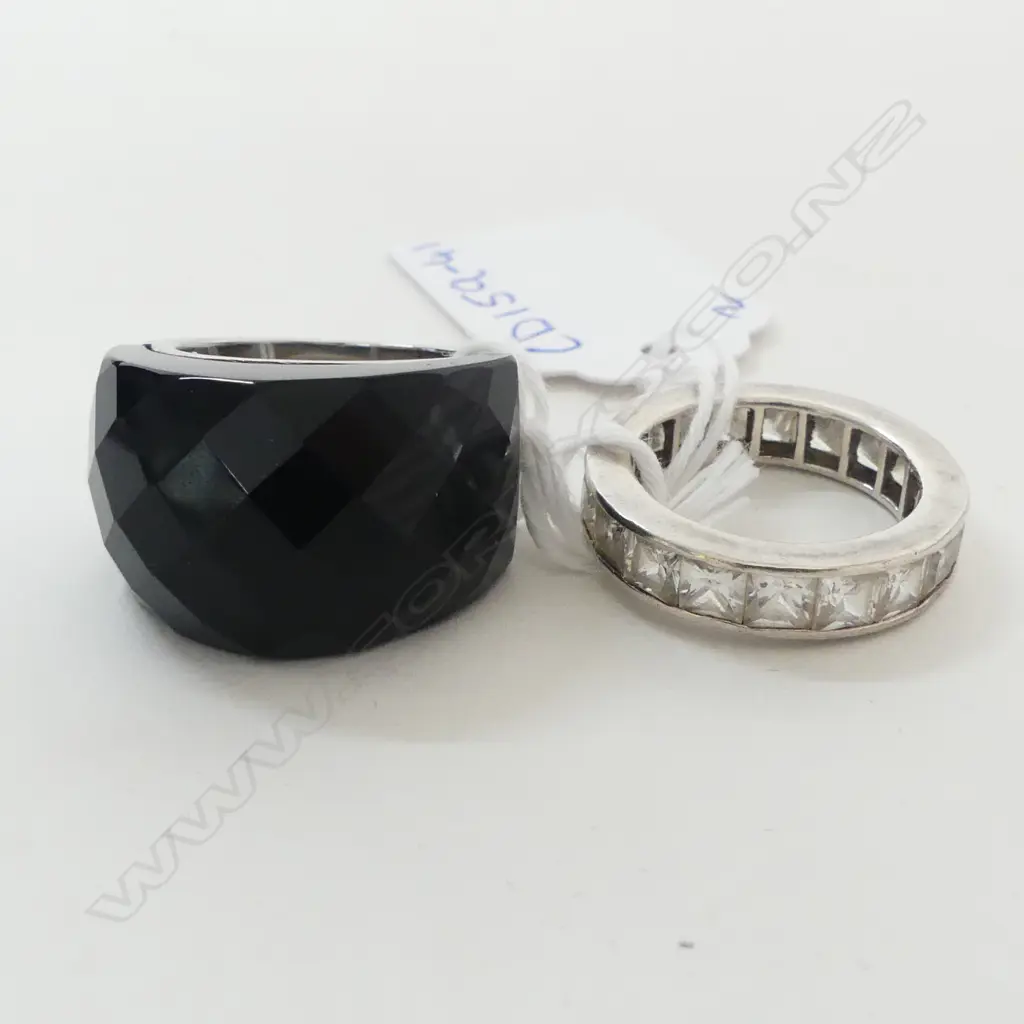 STG SILVER & CZ BAND RING w. STAINLESS STEEL RING  size P Image 1++