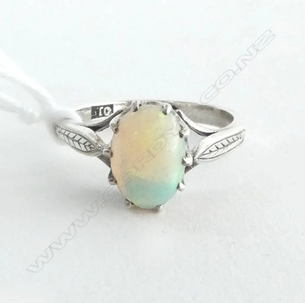 STG SILVER OPAL RING, 3.0grms SIZE O Image 1++