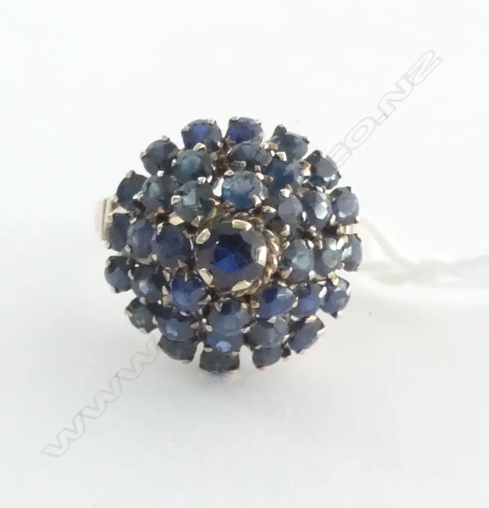 14CT & SAPPHIRE PRINCESS RING, 4.6grms SIZE N Image 1++