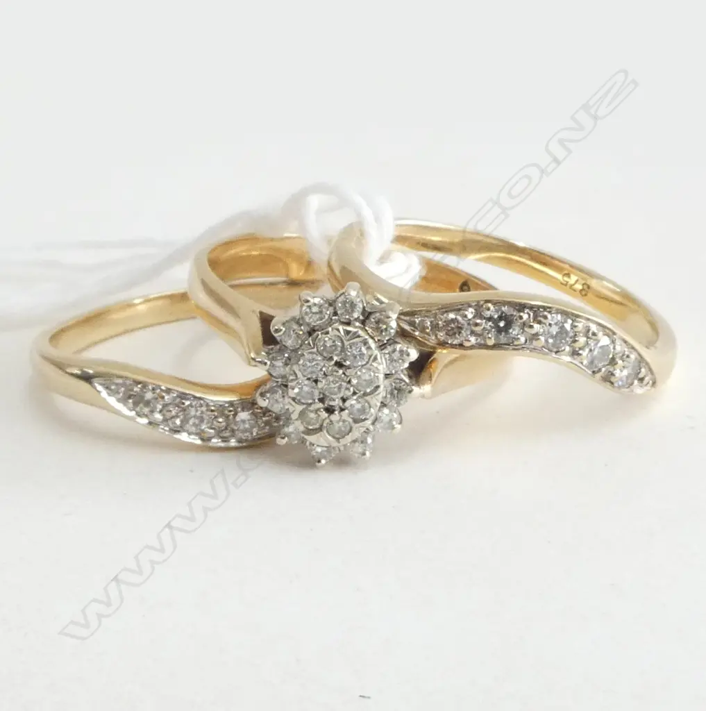9CT GOLD AND DIAMOND RING SET (TDW.0.35CT COLOUR H-L CLARITY VS-SI RING SIZE P) 7.5gms Image 1++