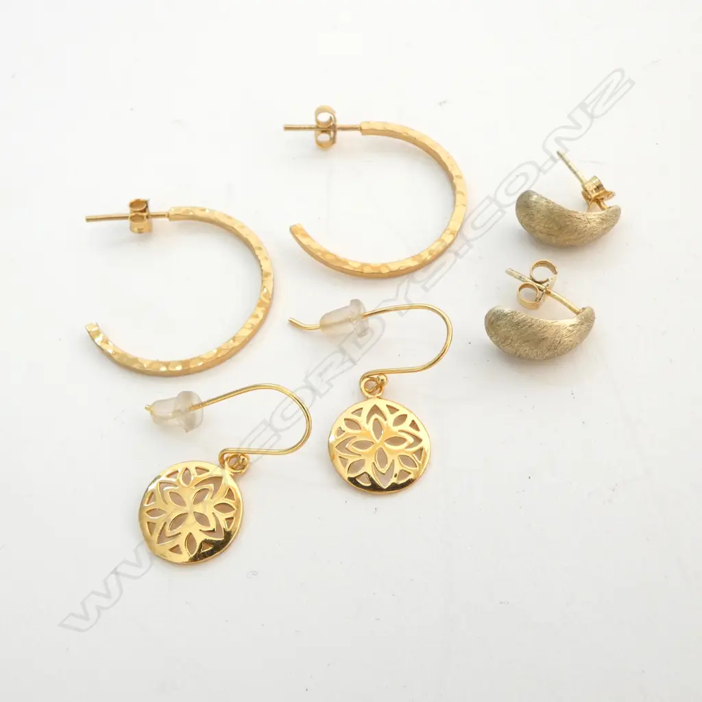 3 PRS STG SILVER GILT EARRINGS Image 1++