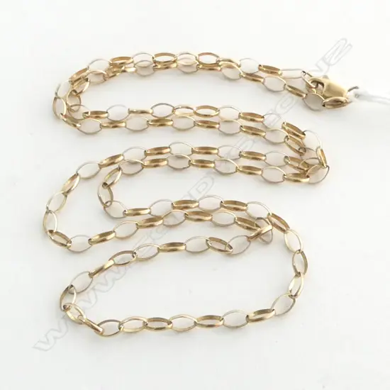 9ct YELLOW GOLD NECK CHAIN L.560mm. 3.7gms