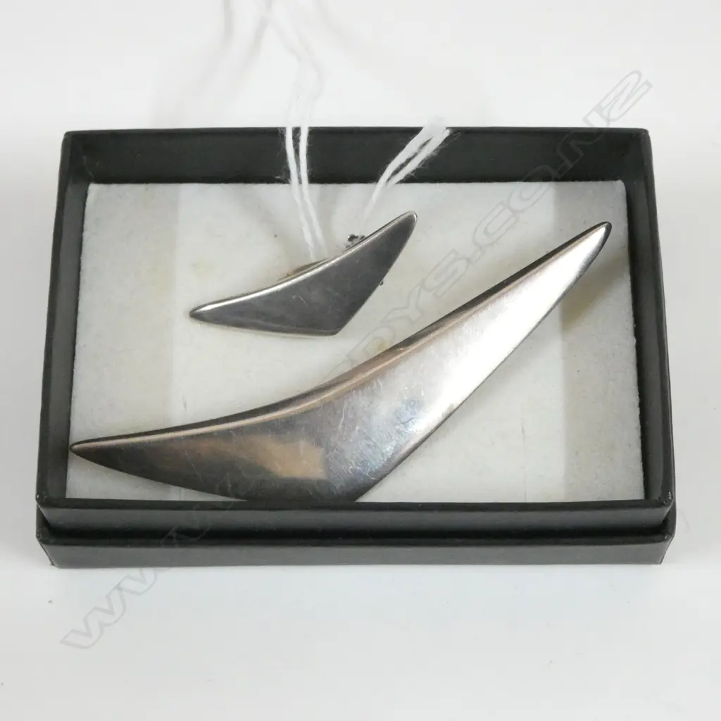 HANS HANSEN DENMARK STG SILVER BROOCH W.80mm & SINGLE EARRING 15.6grms Image 1++