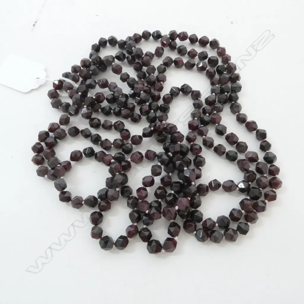 PR GARNET BEAD NECKLACES L.490mm Image 1++