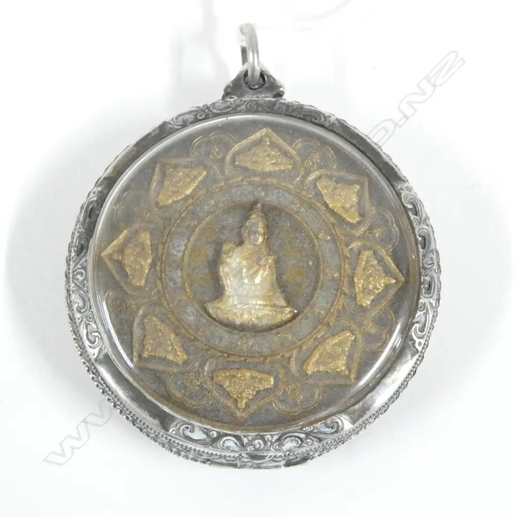 VINTAGE BUDDHIST PENDANT IN SILVER MOUNT Dia.60mm Image 1++