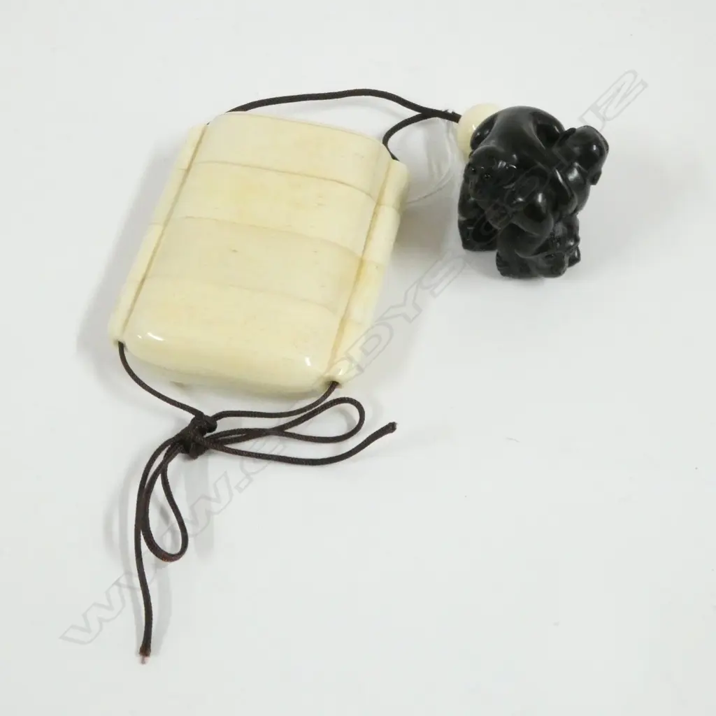 JAPANESE BONE INRO w GRP of MONKEYS WOODEN NETSUKE Image 1++