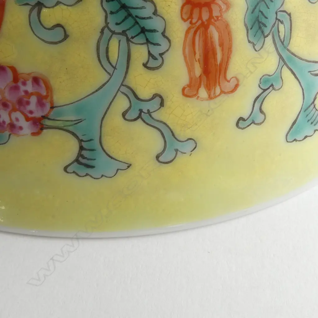 6 ORIENTAL PCES; 5 CERAMICS + ENAMEL CONTAINER W.155mm AF Image 1++