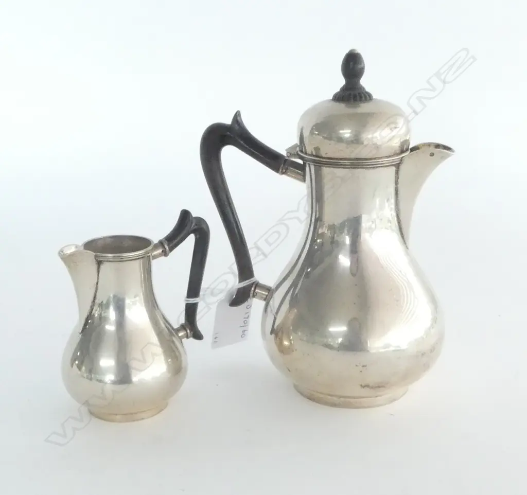 DUTCH SILVER LIDDED CHOCLATE POT & CREAM JUG 373G Image 1++