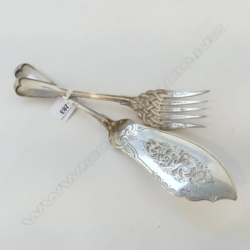 DANISH SILVER FISH SERVER & FORK 207G Image 1++