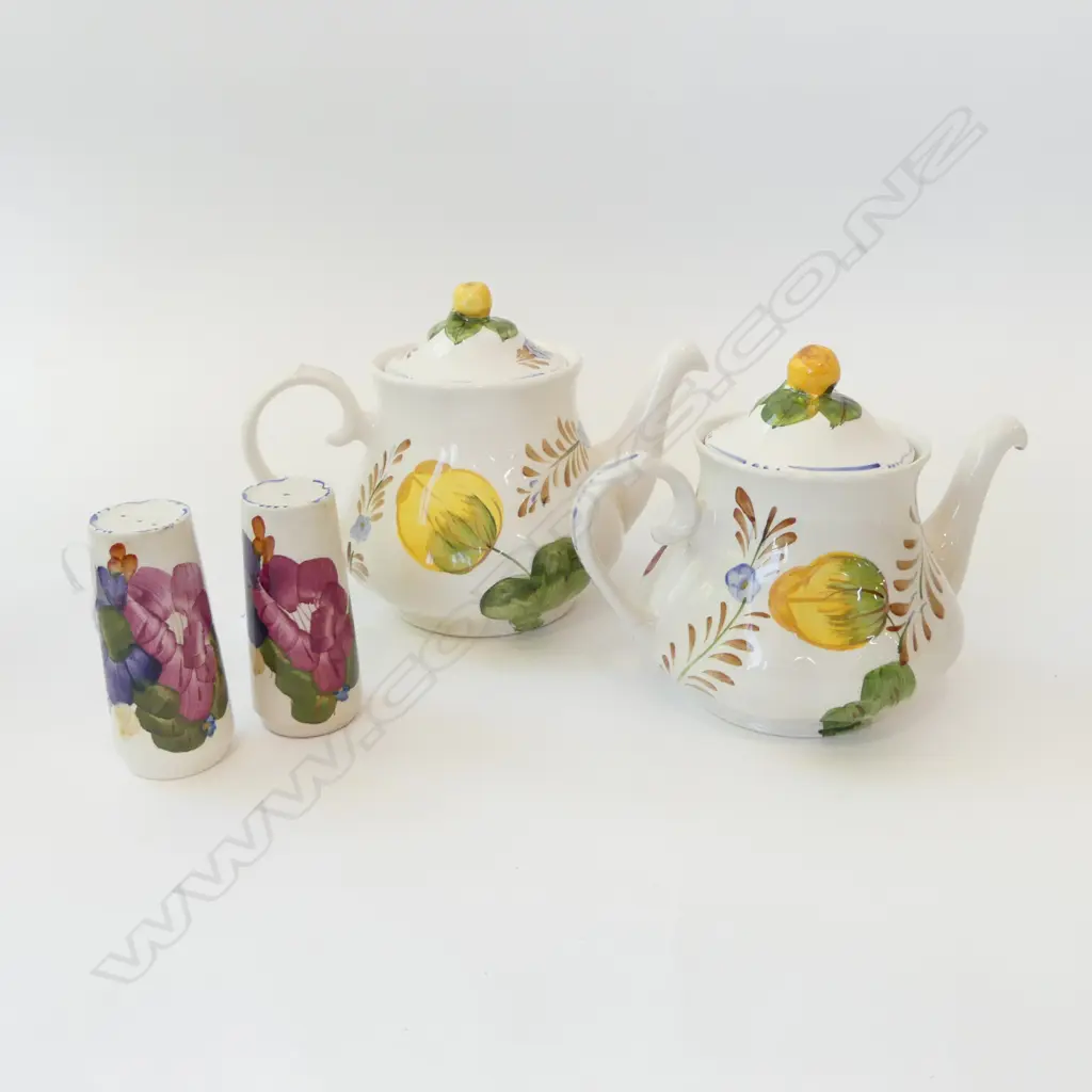 2 MILLIE FIORE CHINA TEAPOTS H180MM & PR SALT PEPPERS Image 1++