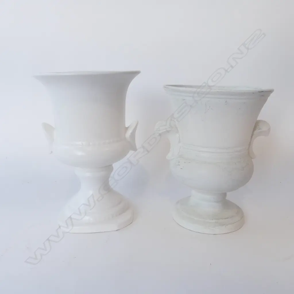 2 WHITE CERAMIC VASES - CROWN LYNN? H.250mm... Image 1++