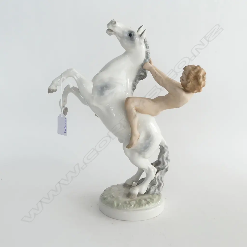 HUTSCHENREUTHER HORSE & RIDER ORN H320MM Image 1++