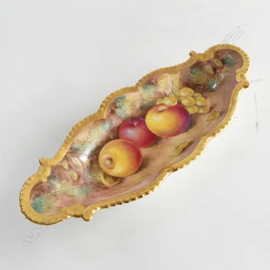 ROYAL WORCESTER HAND PAINTED FRUIT DISH oblong L.255mm. Signed C.Bowen  