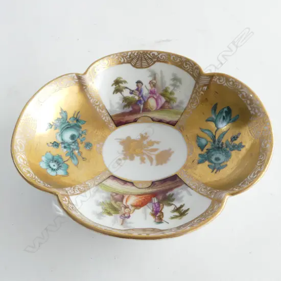 MEISSEN 19thC CHOCOLATE CUP SAUCER DISH panelled & gilded L.137mm