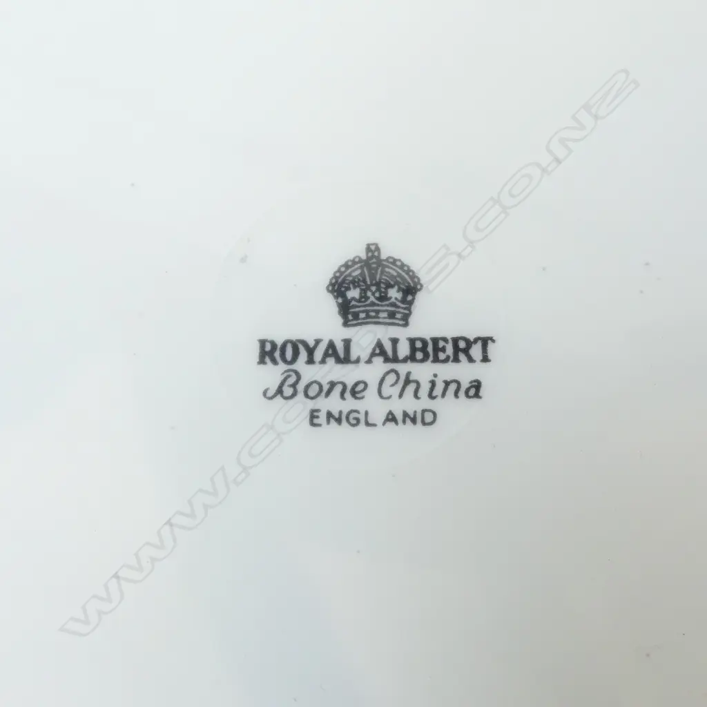 15 PCES. ROYAL ALBERT TEA CHINA  Image 1++