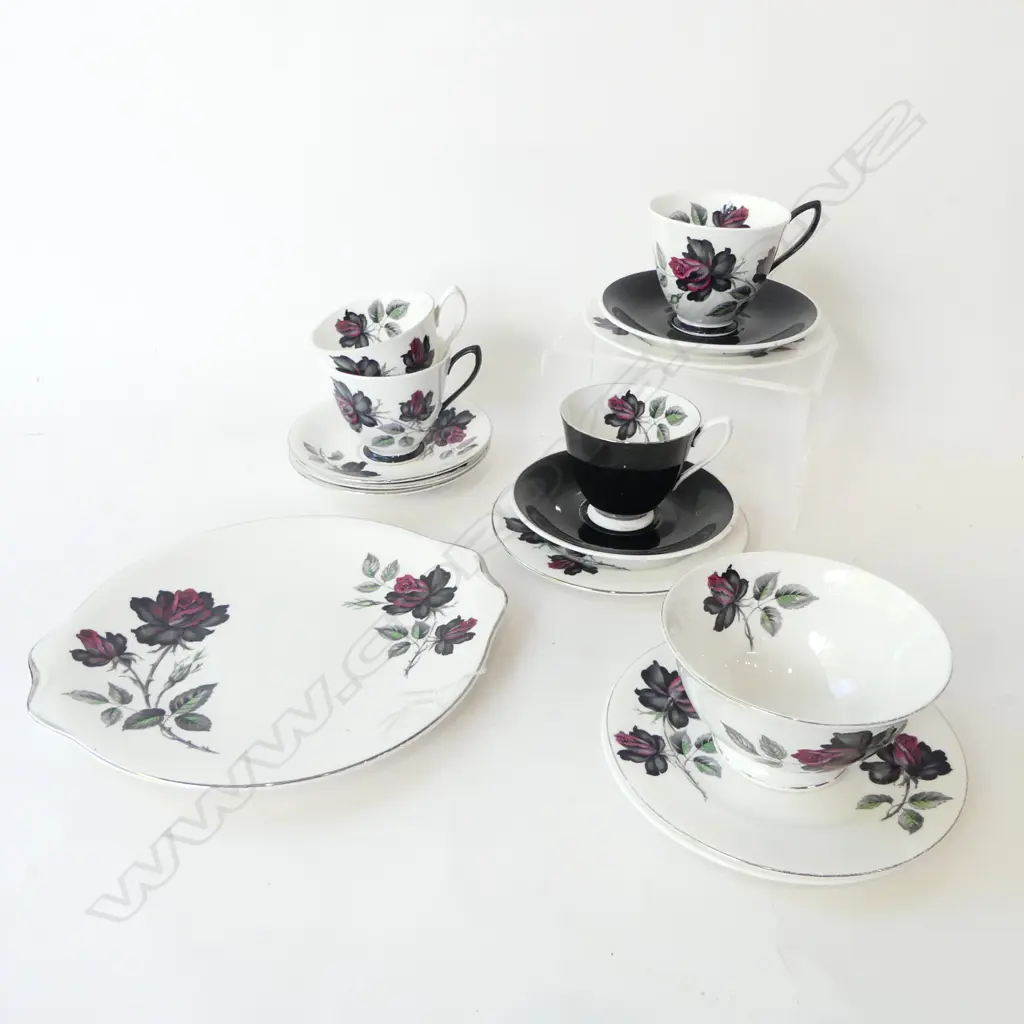 15 PCES. ROYAL ALBERT TEA CHINA  Image 1++