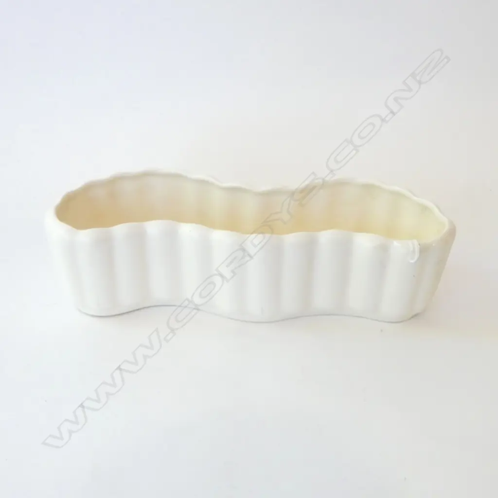 WHITE CROWN LYNN TROUGH VASE W.290mm Image 1++