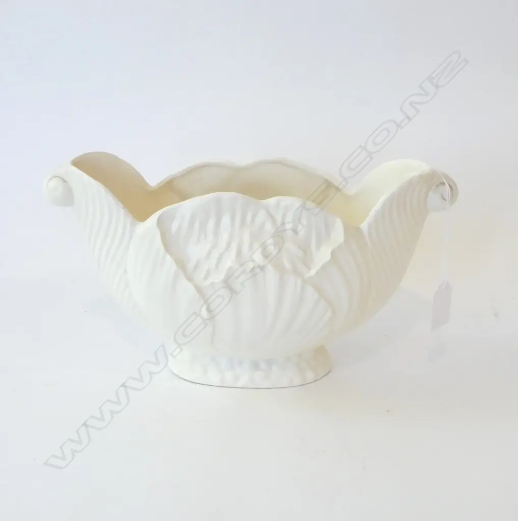 WHITE CROWN LYNN VASE W.300mm Image 1++