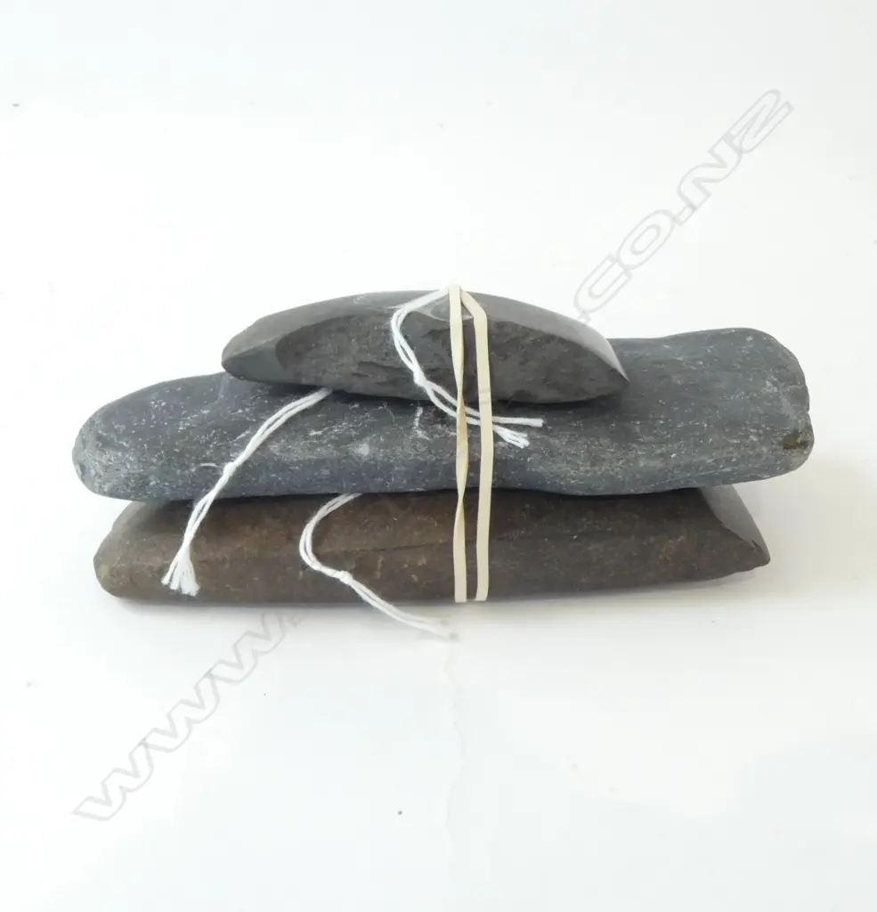 3 PACIFIC STONE ADZES L'S.150. 140 & 80mm Image 1++
