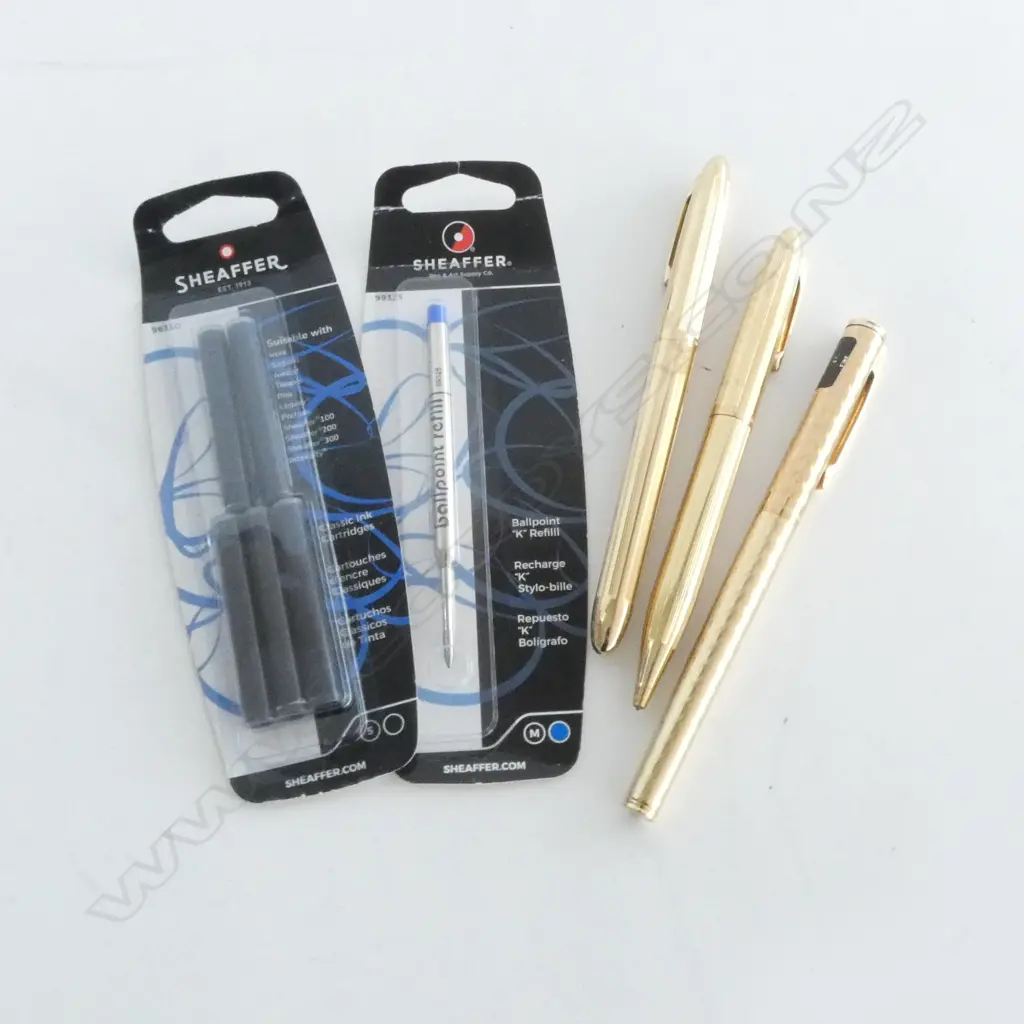 3 SHEAFER GILT PENS: 2 X FOUNTAIN 1 W 18ct NIB + ROLLER BALL + refills Image 1++