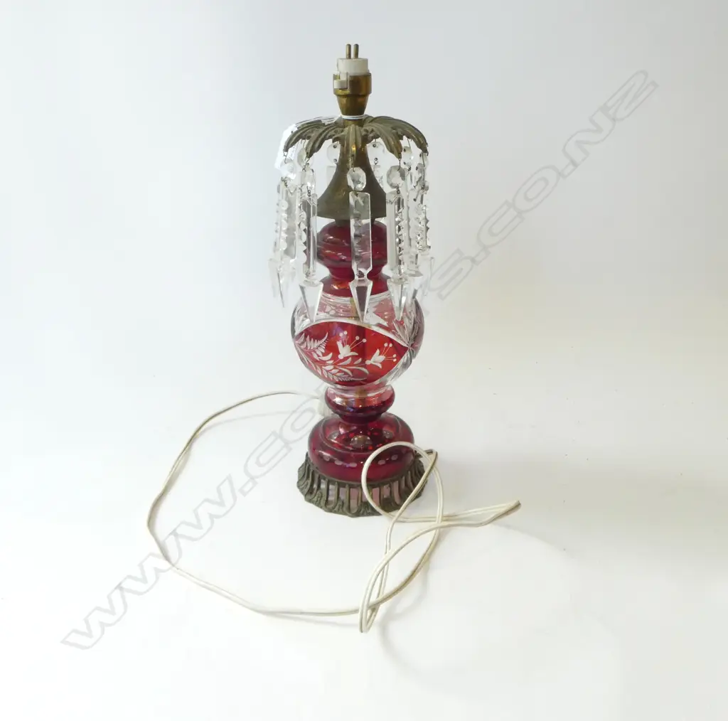 BOHEMIAN RED GLASS LUSTER TABLE LAMP H400MM Image 1++