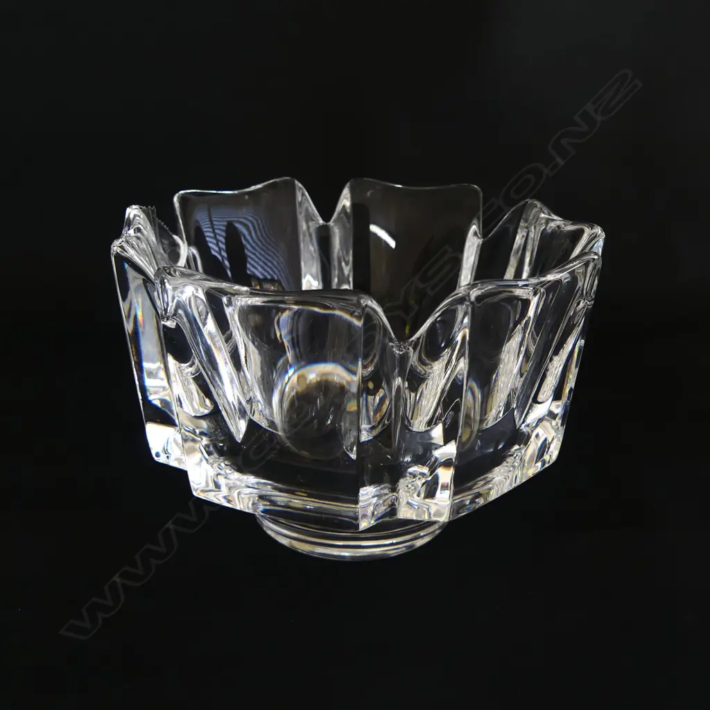 ORREFORS CRYSTAL BOWL SIGNED W115 X H 85 mm Image 1++