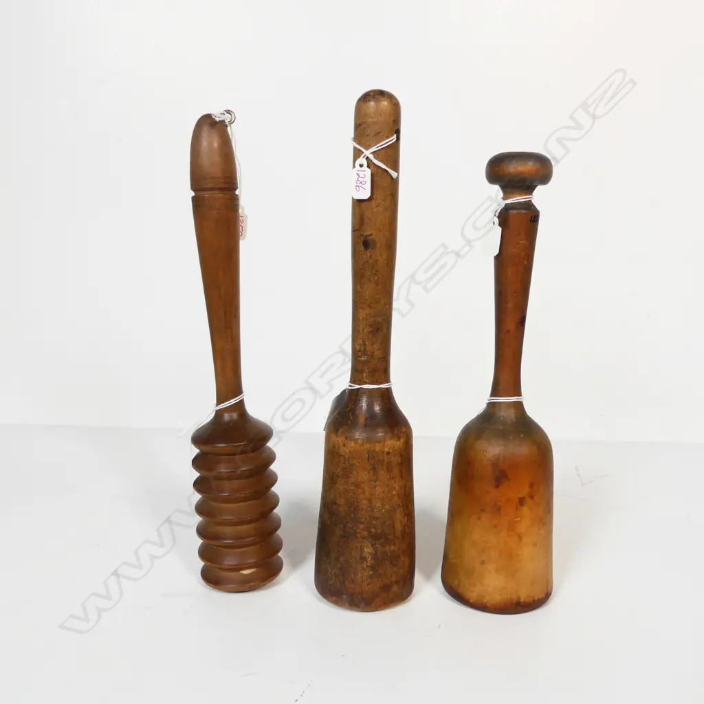 1287/1286/1358 3 VINTAGE HAND HELD MEAT TENDERIZERS L300MM Image 1++