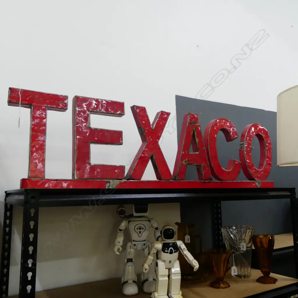 LG METAL TEXACO SIGN 1270x350x340 Image 1++