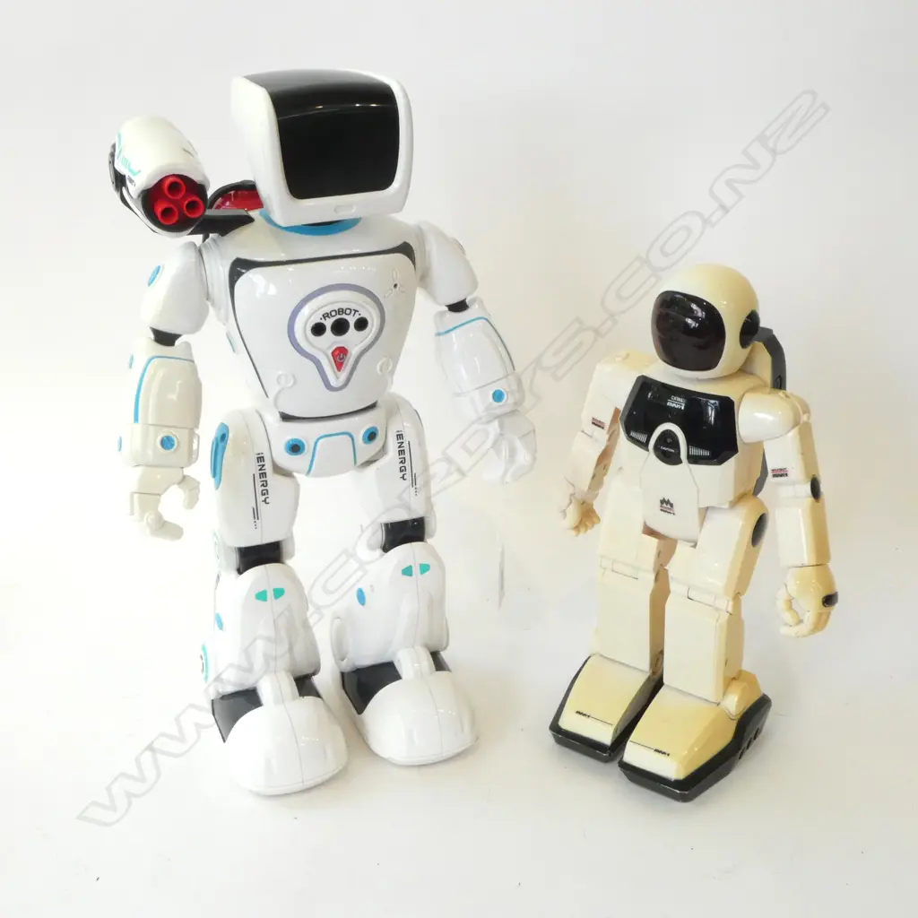 2 TOY ROBOTS H.400mm Image 1++