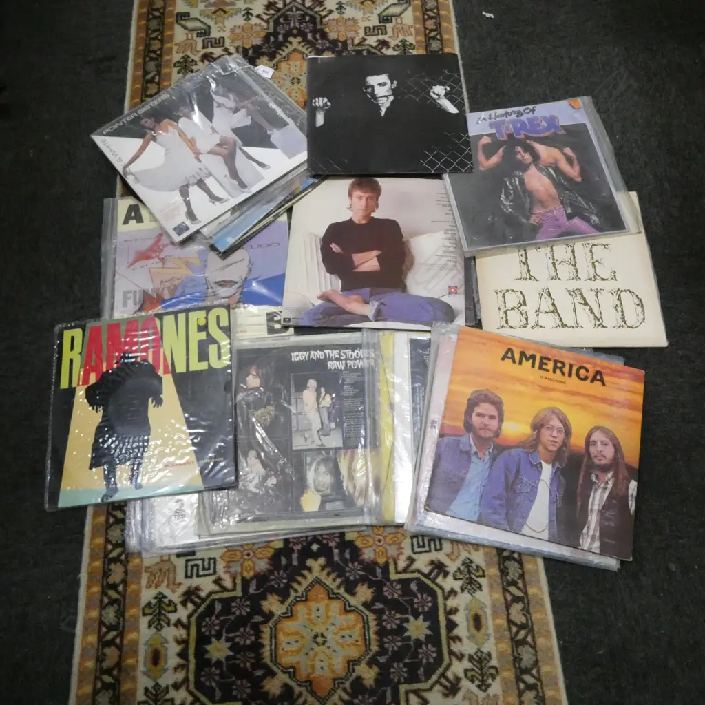 ASST LPS; THE SPECIALS, QUEEN GREATEST HITS, JOHN LENON, etc Image 1++