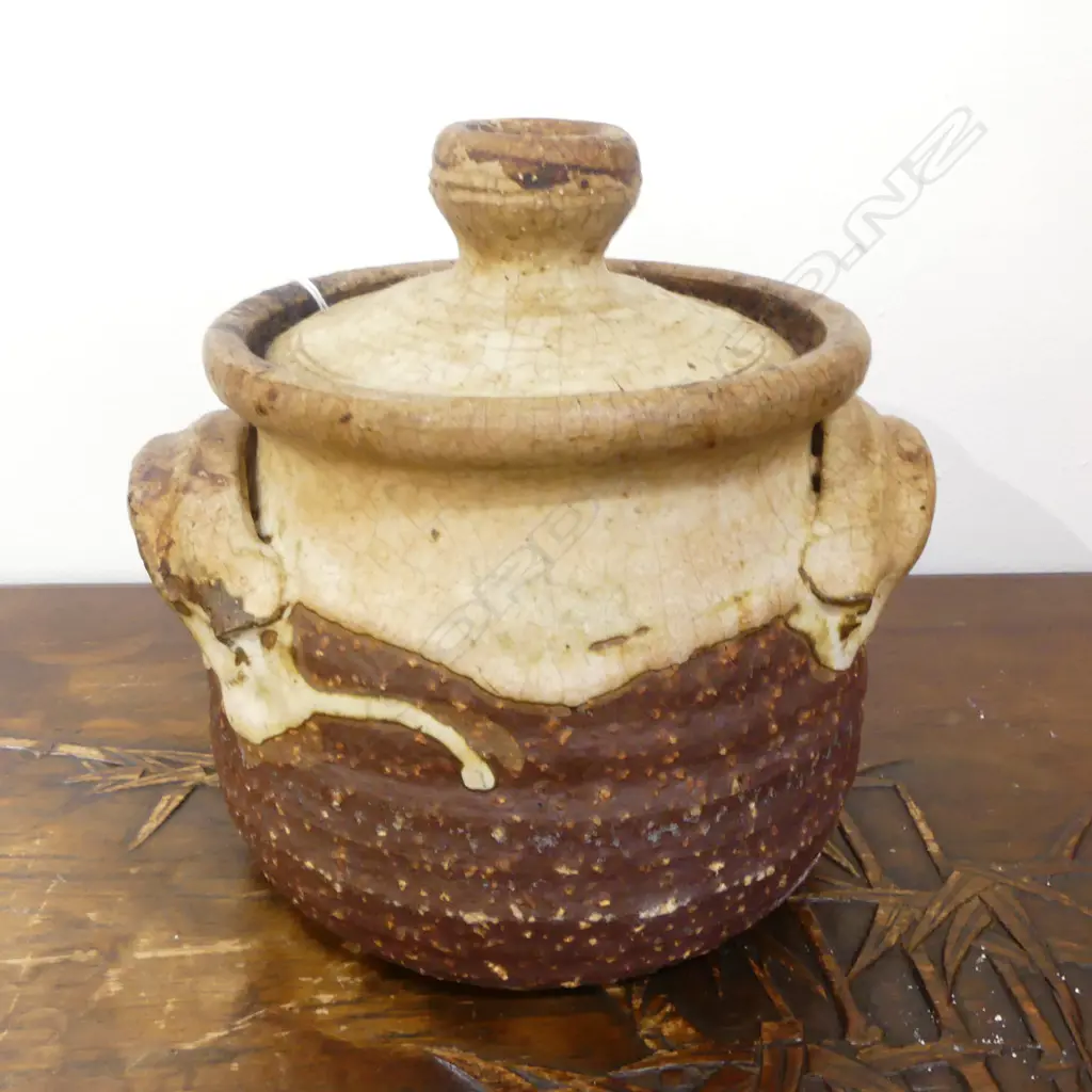 LAWRENCE EWING POTTERY LIDDED STORAGE JAR H.180mm Image 1++