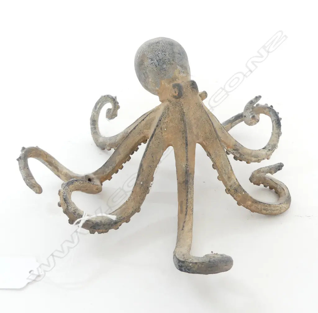 CERAMIC OCTOPUS ORNAMENT W.240mm Image 1++