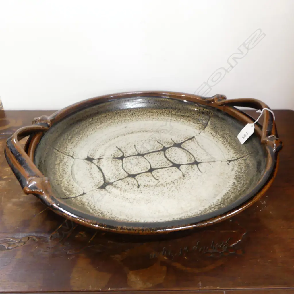 LG NZ STUDIO POTTERY HANDELED PLATTER Dia.370mm Image 1++