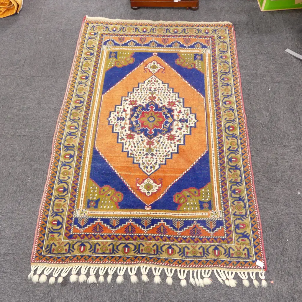 PERSIAN HAND KNOTTED ALL WOOL RUG L1860MM W1240MM Image 1++