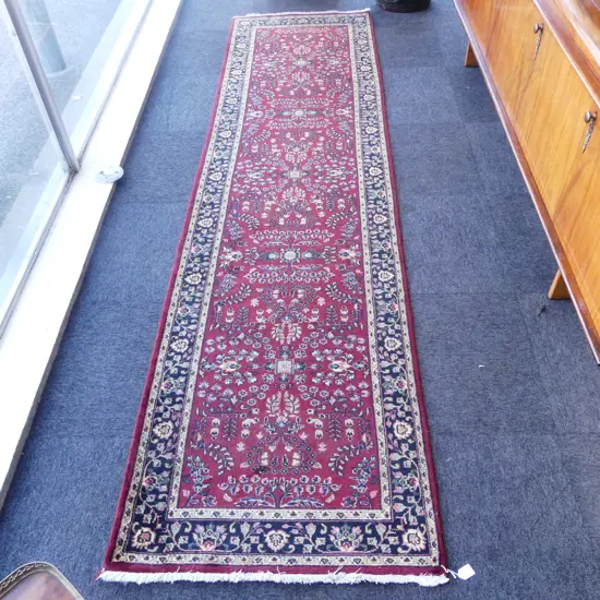 HAND KNOTTED WOOL PILE RUNNER 3000x780mm
