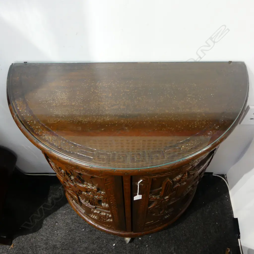 CARVED ROSEWOOD DEMILUNE COCKTAIL CABINET (TOP DAMAGED) 755x375x880 Image 1++