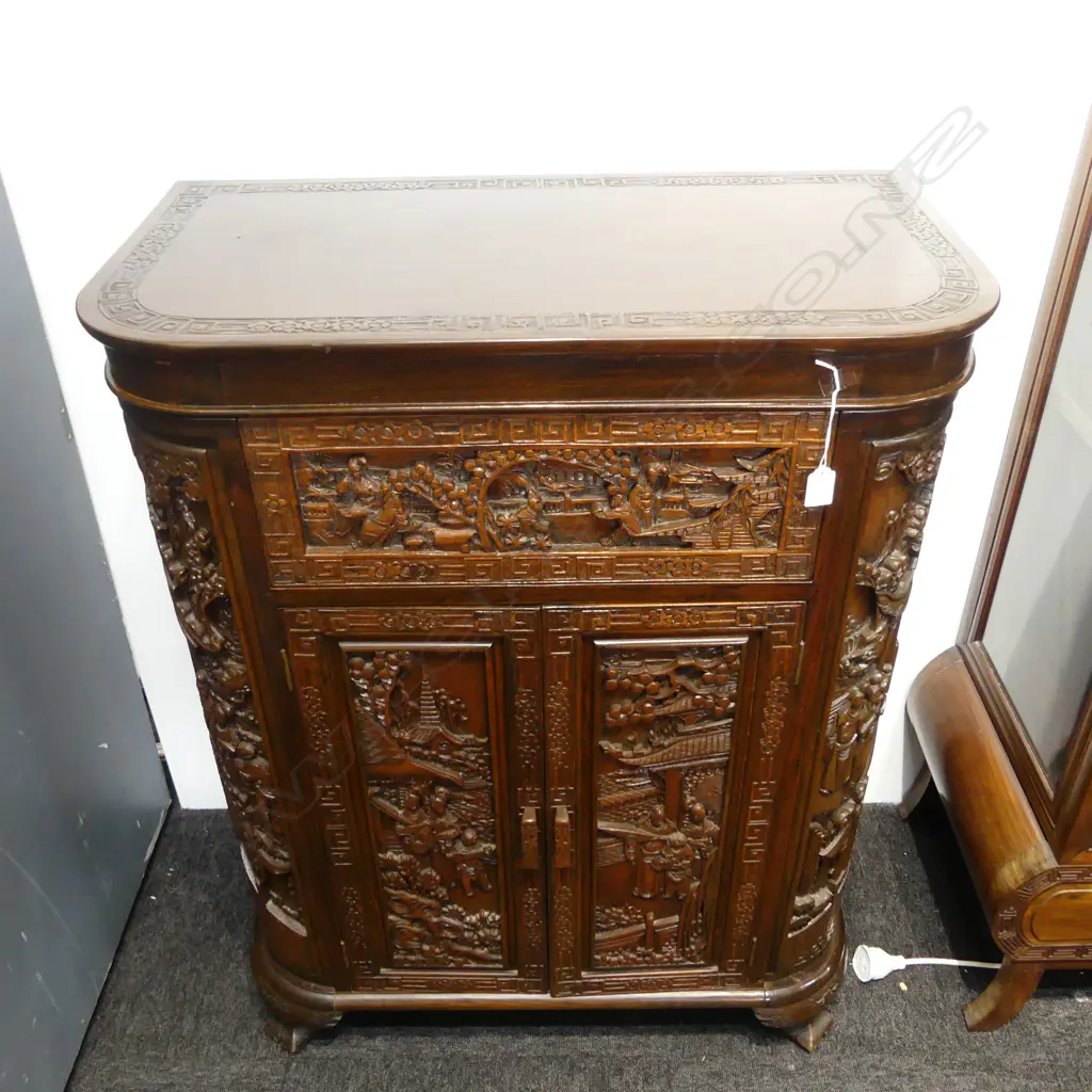 CHINESE CARVED ROSEWOOD COCKTAIL CABINET 780x430x1025mm Image 1++