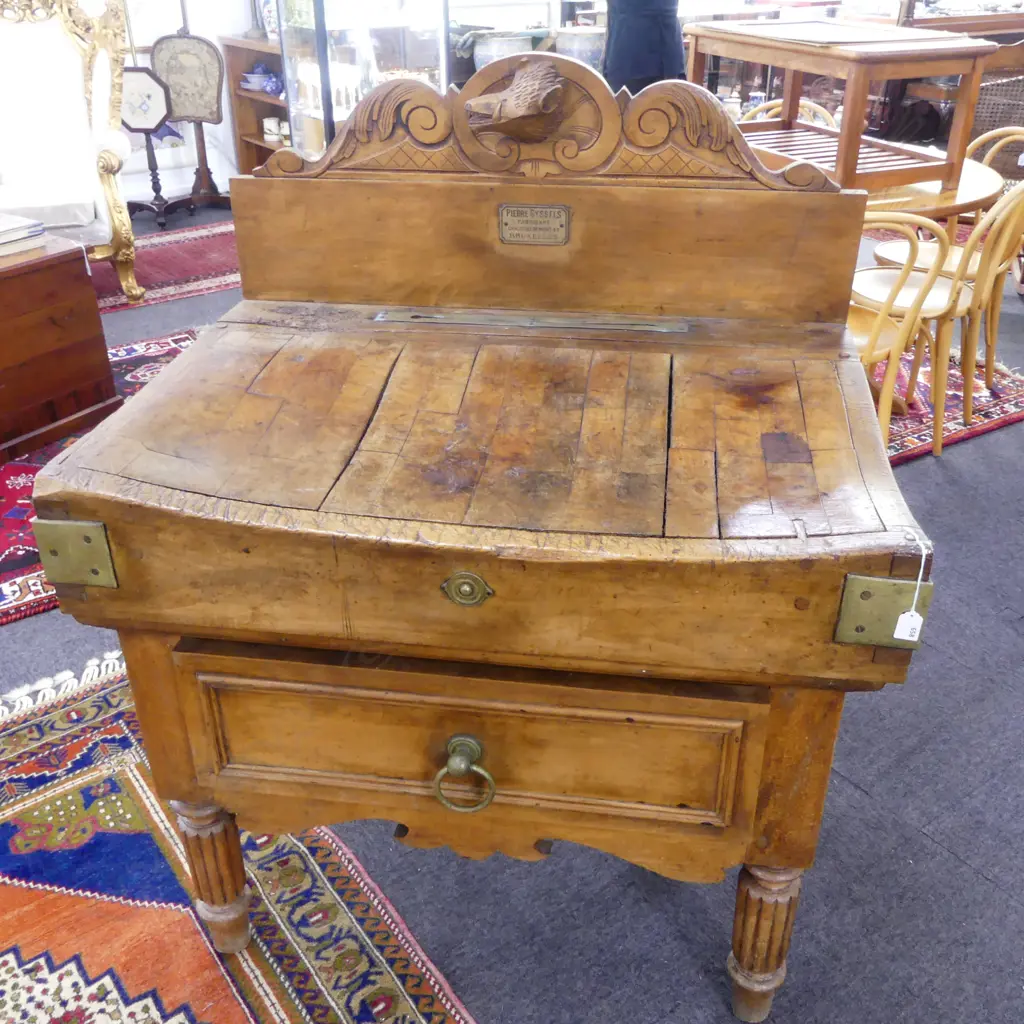 ANTIQUE BUTCHERS BLOCK 'PIERRE GYSSELS FABRICANT BRUXELLES' Image 1++