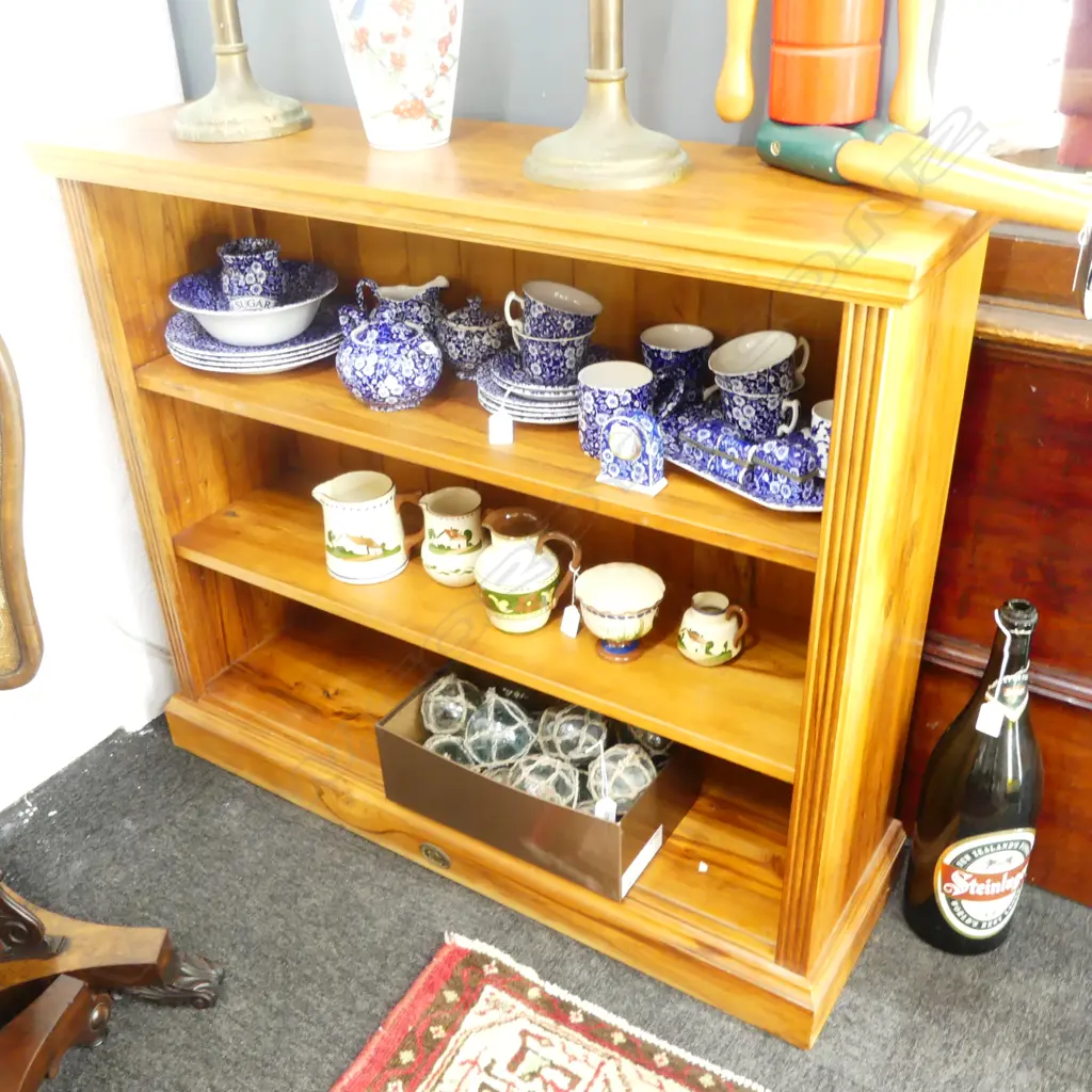 RIMU 'TOWN & COUNTRY' BOOKSHELF 1030x310x919mm Image 1++